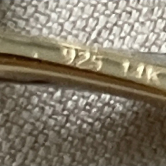 Vera Wang Love: Diamond & Sapphire Pendant : Sterling & 14K Gold - Pre Owned - Picture 5 of 6